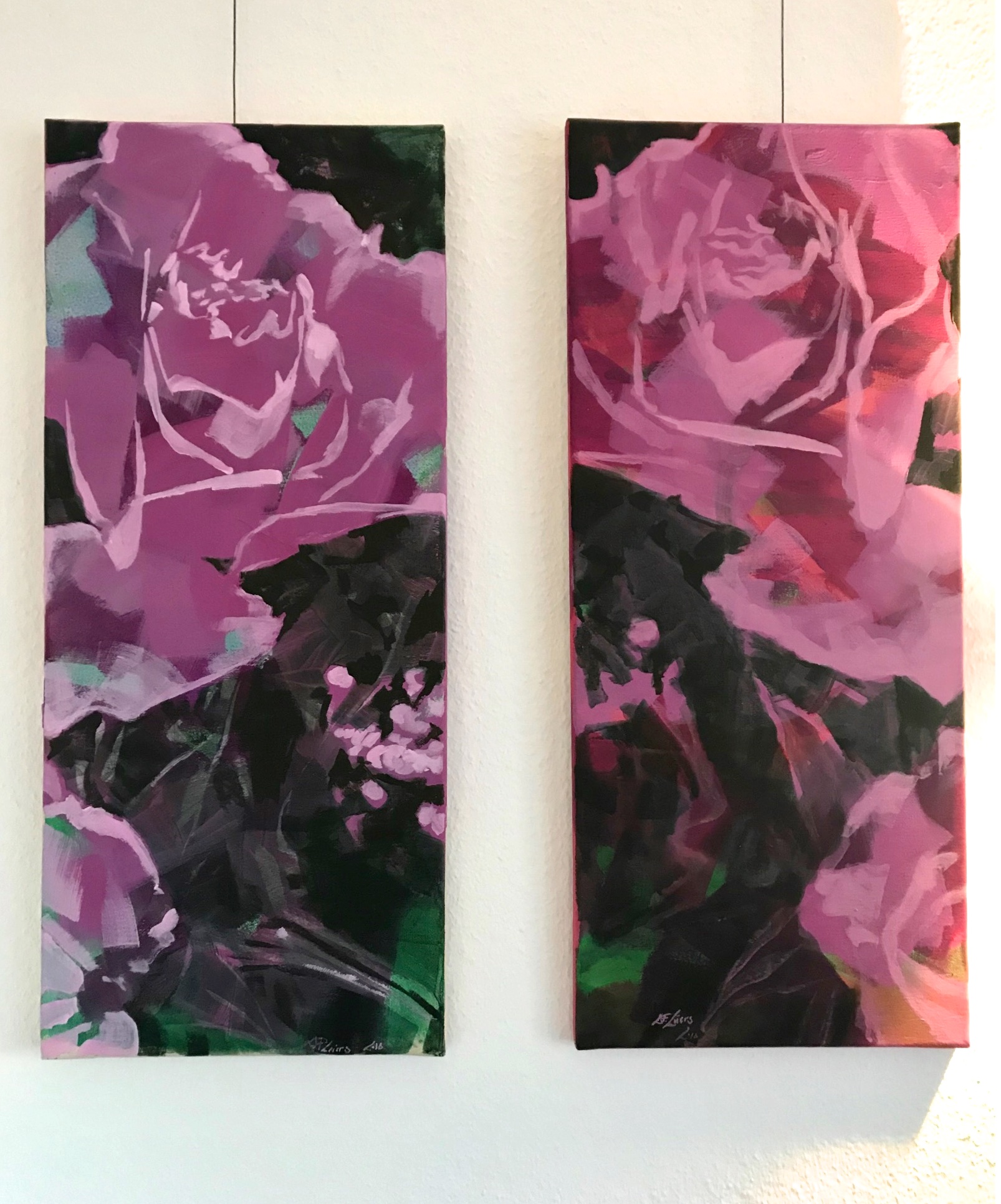 Rosen pink auf zwei Gemälden